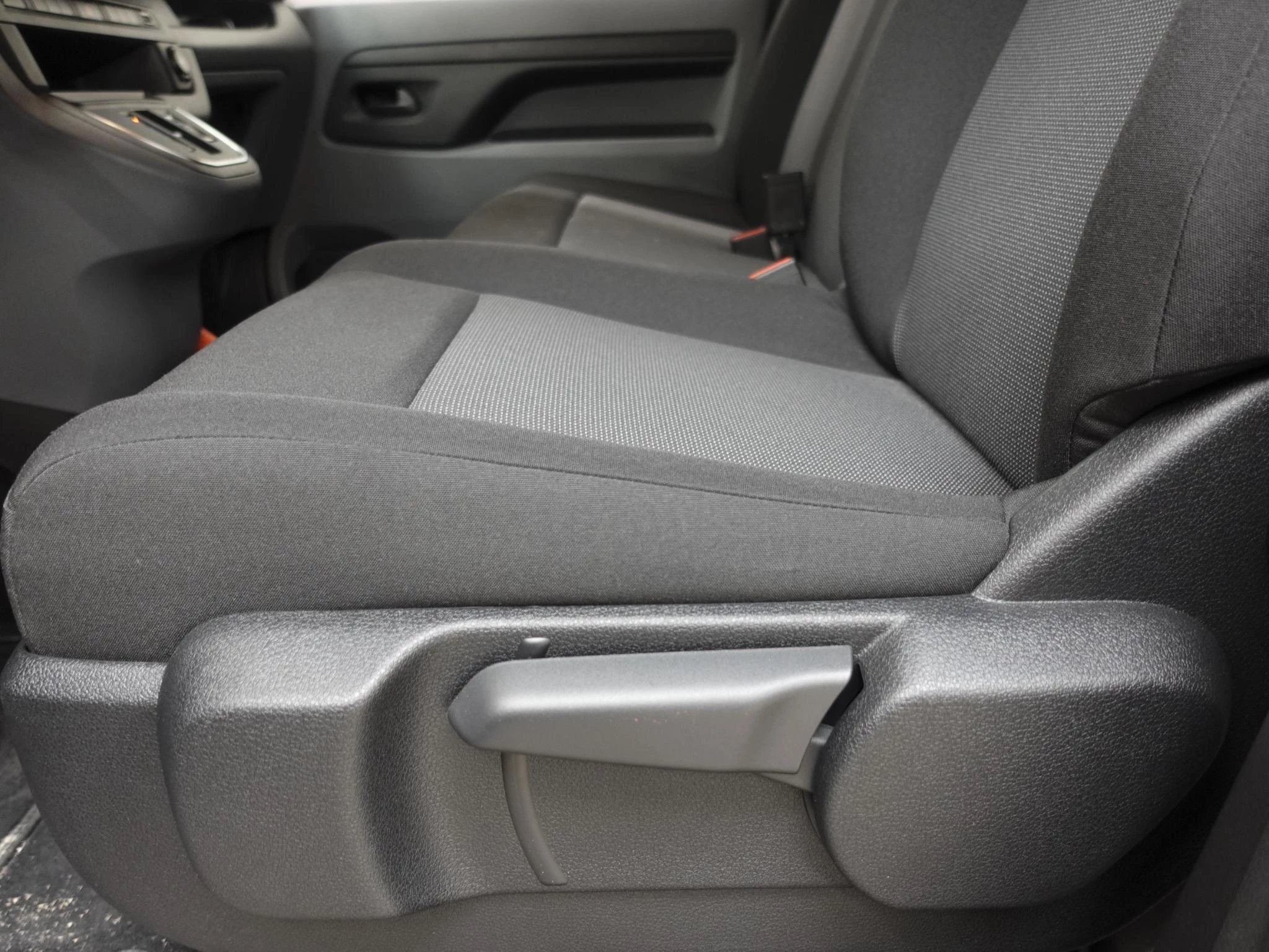 Hoofdafbeelding Peugeot e-Expert