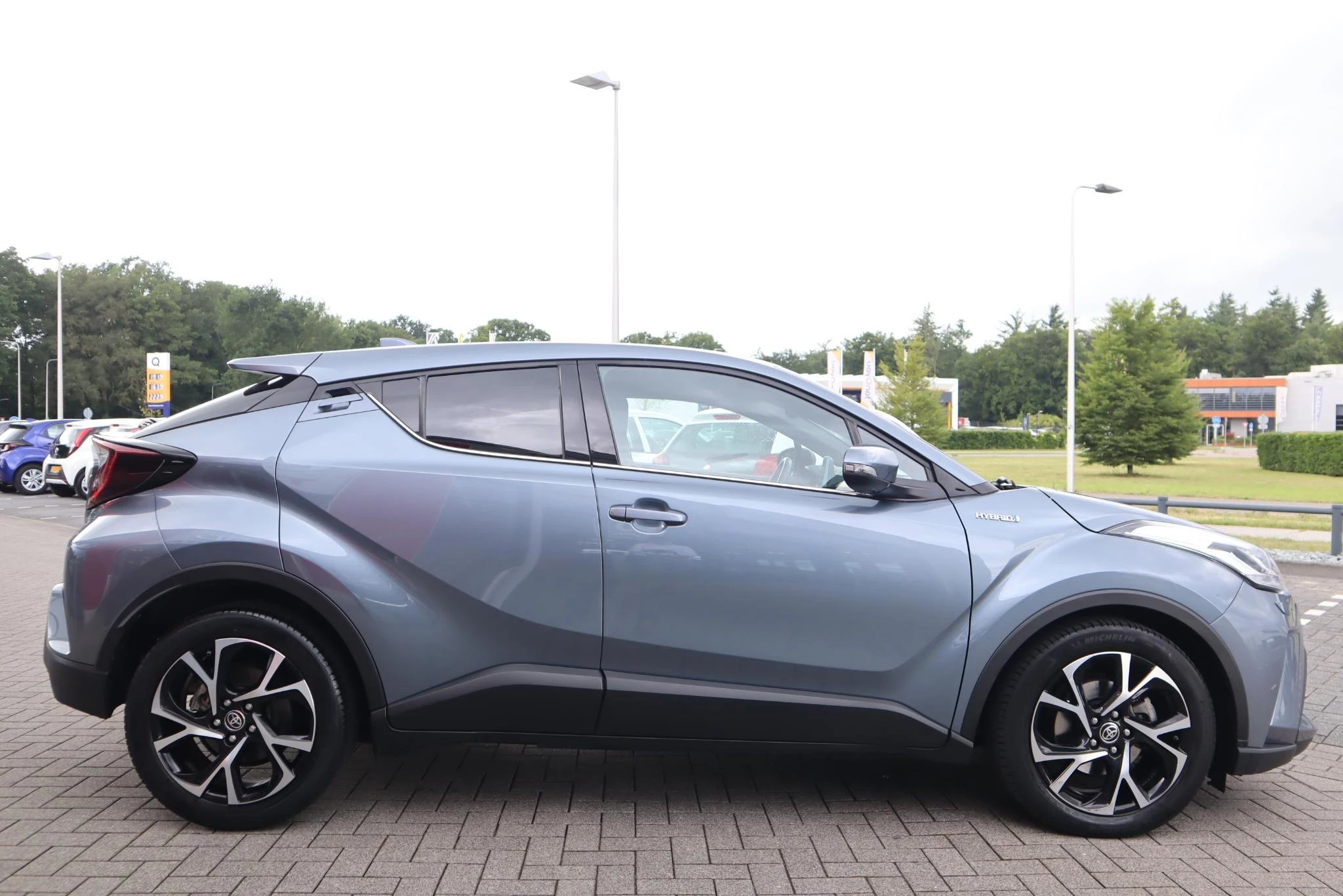 Hoofdafbeelding Toyota C-HR