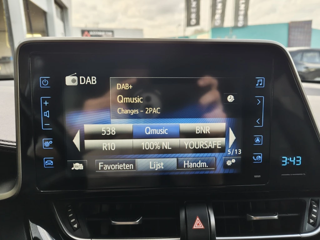 Hoofdafbeelding Toyota C-HR