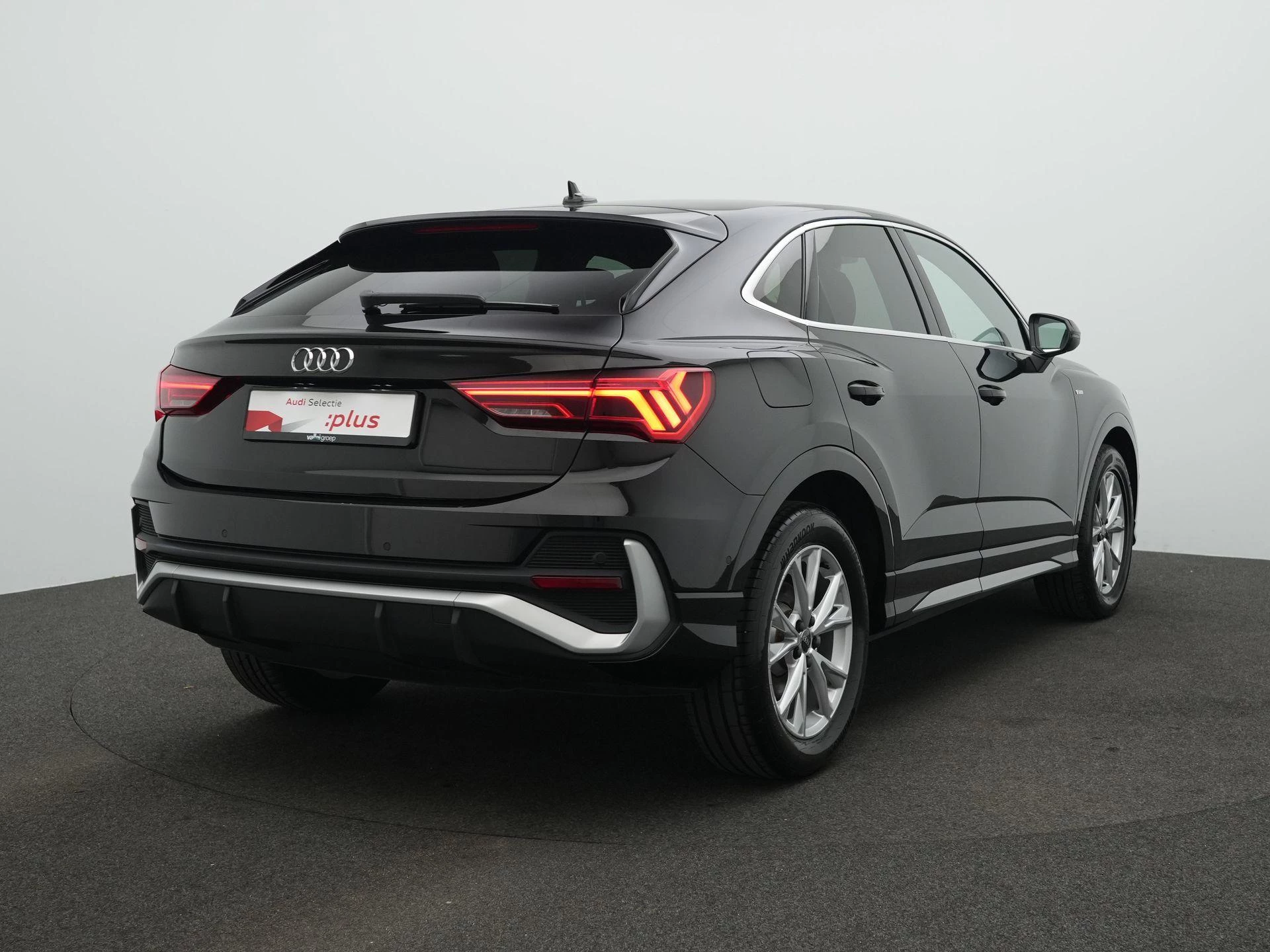 Hoofdafbeelding Audi Q3