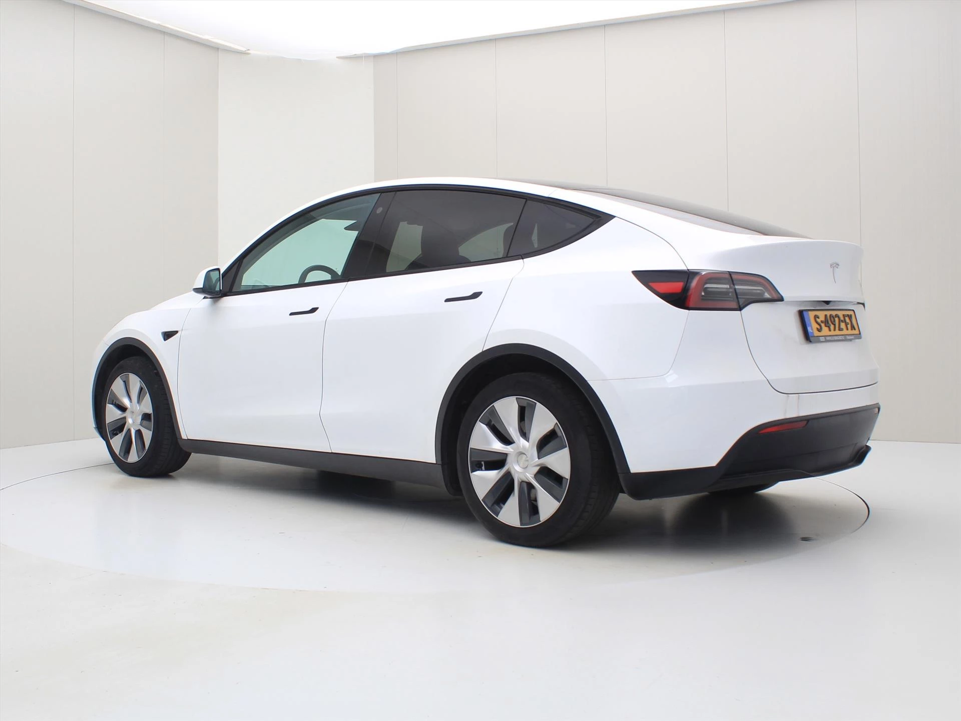 Hoofdafbeelding Tesla Model Y