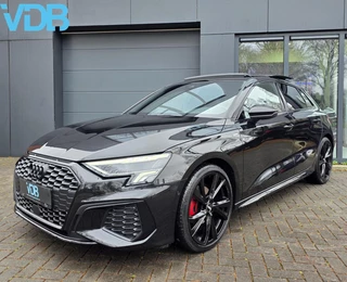 Audi A3 Sportback 30 TFSI S-LINE BLACK EDITION ORIGINEEL NL