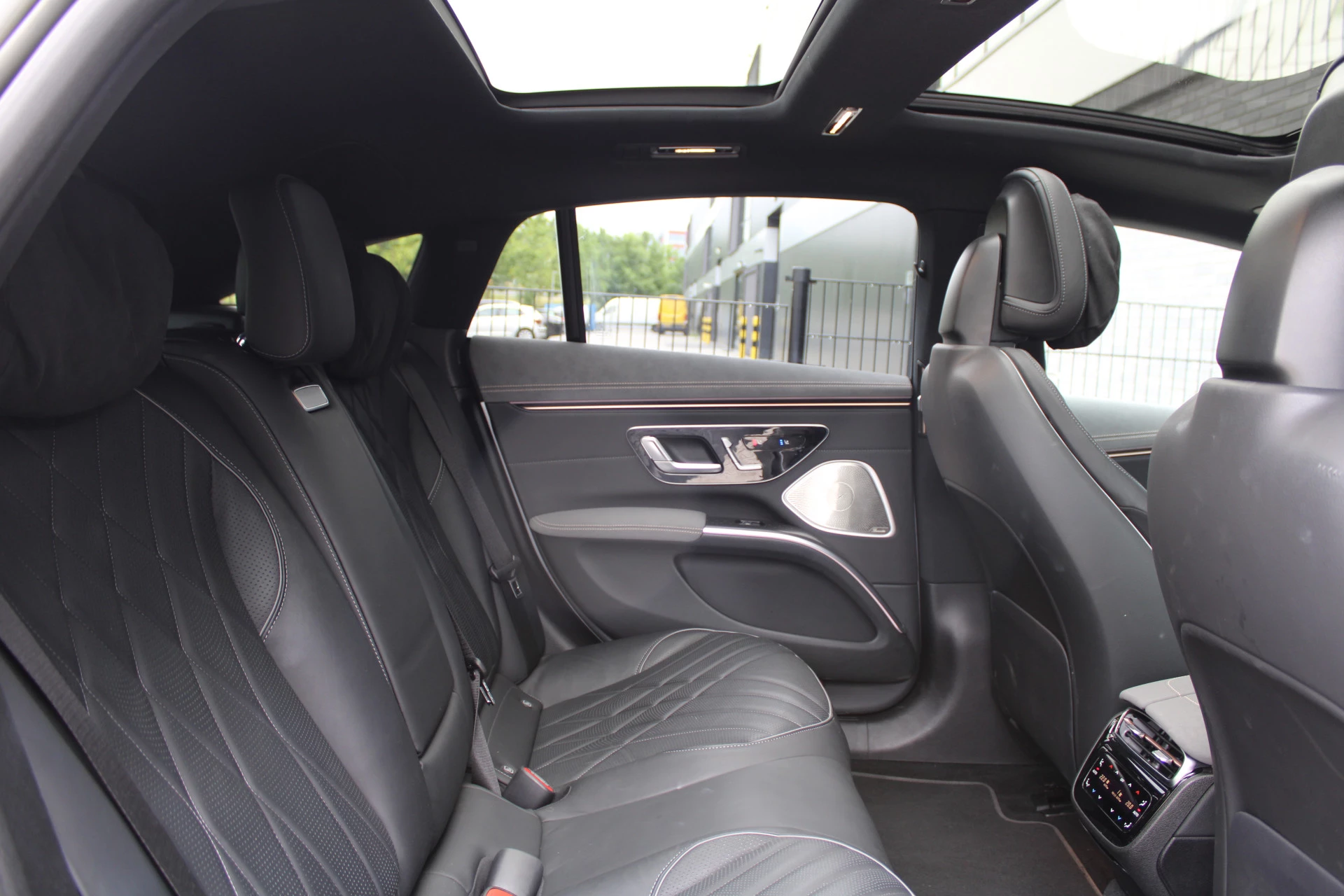 Hoofdafbeelding Mercedes-Benz EQS