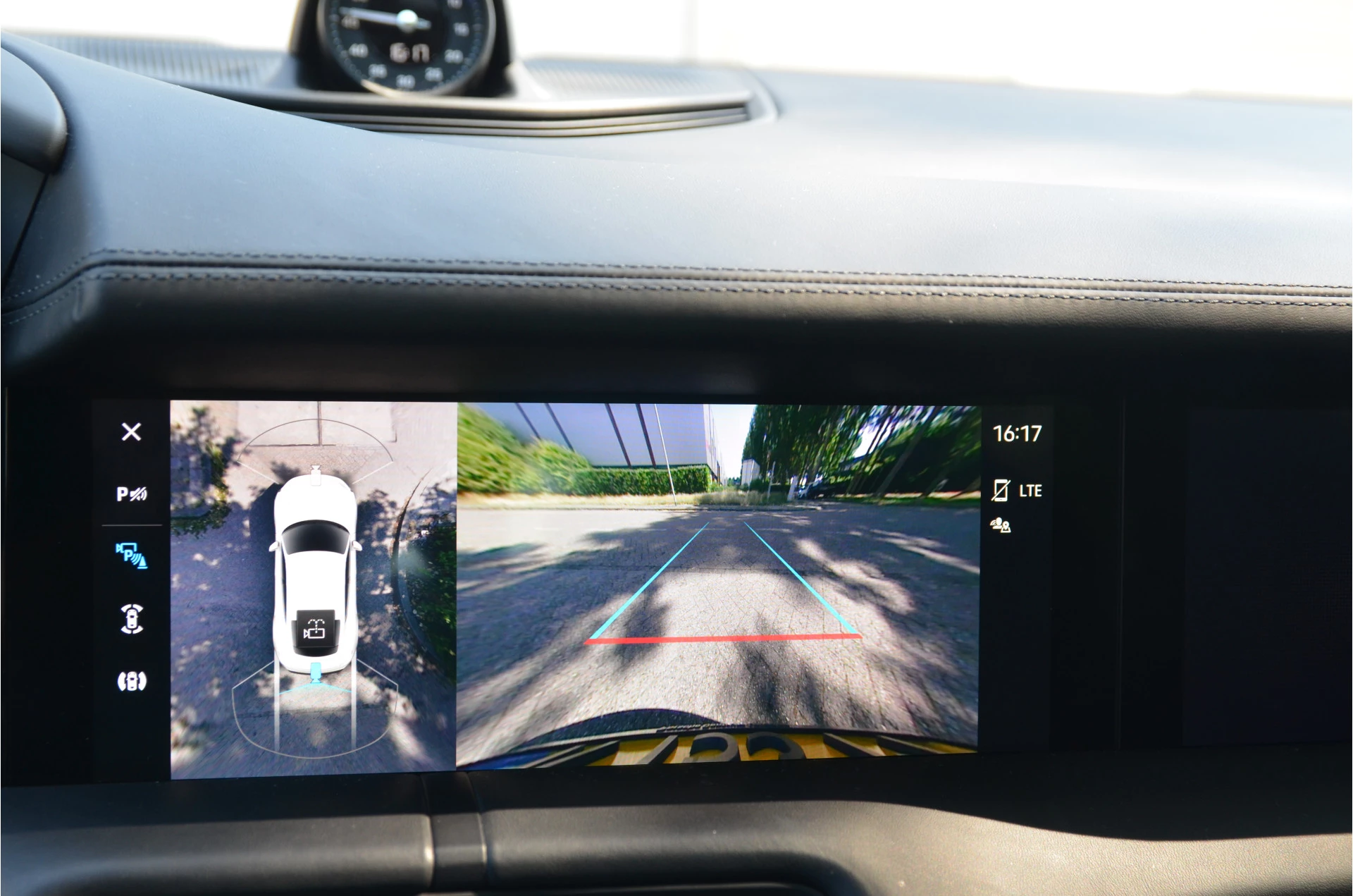 Hoofdafbeelding Porsche Taycan