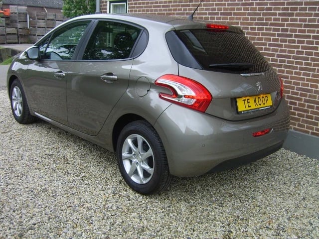 Hoofdafbeelding Peugeot 208