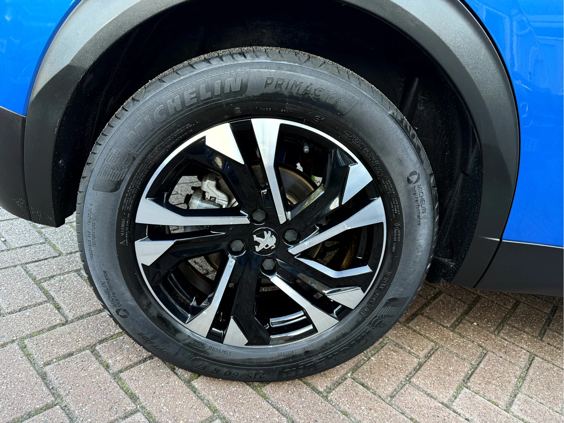 Hoofdafbeelding Peugeot e-2008