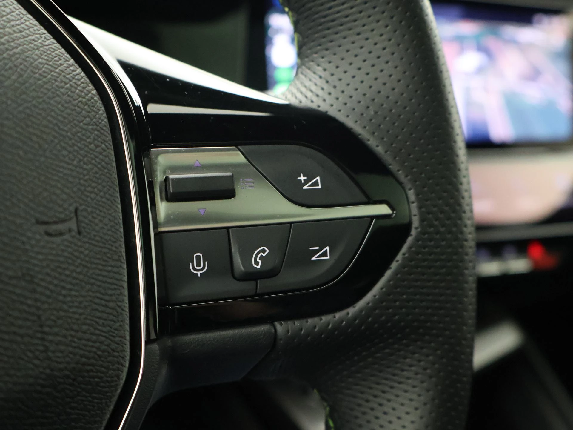 Hoofdafbeelding Peugeot 408