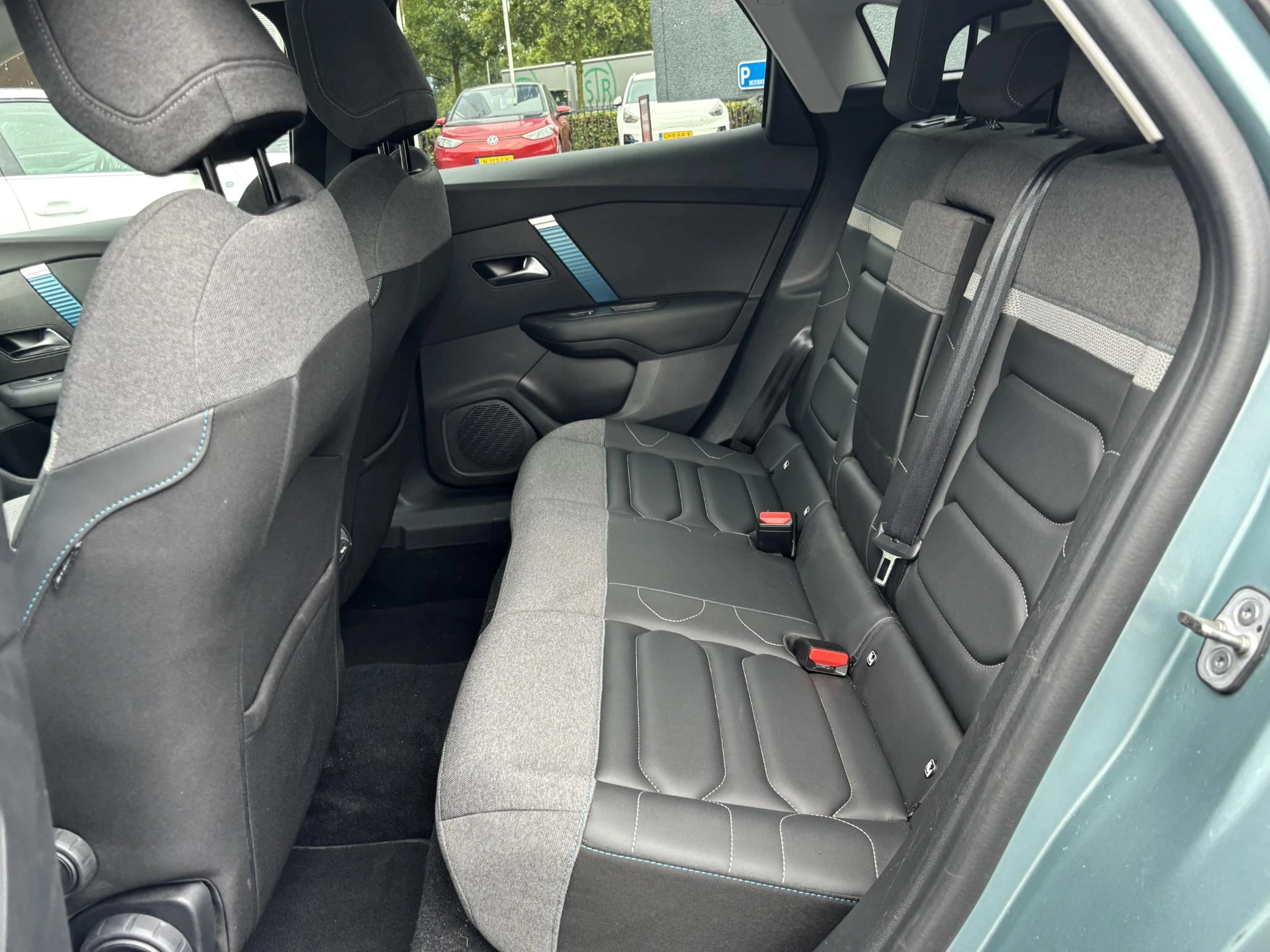 Hoofdafbeelding Citroën ë-C4