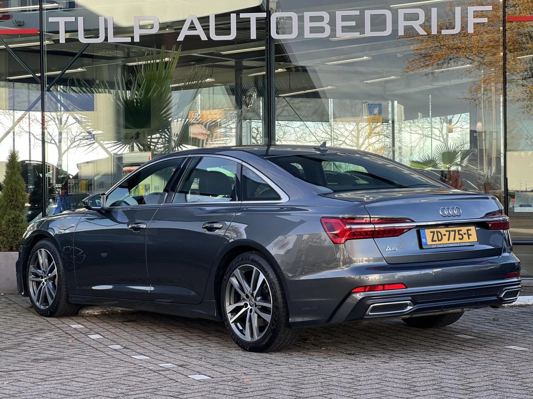 Hoofdafbeelding Audi A6