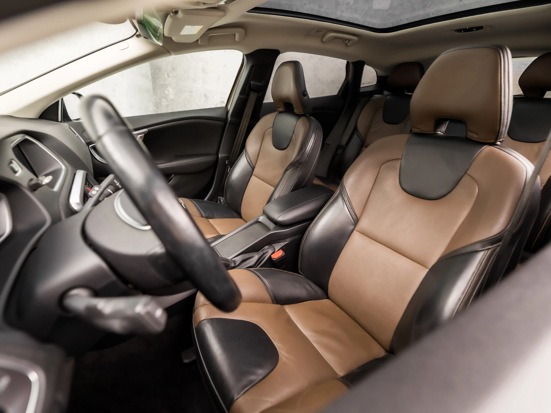 Hoofdafbeelding Volvo V40