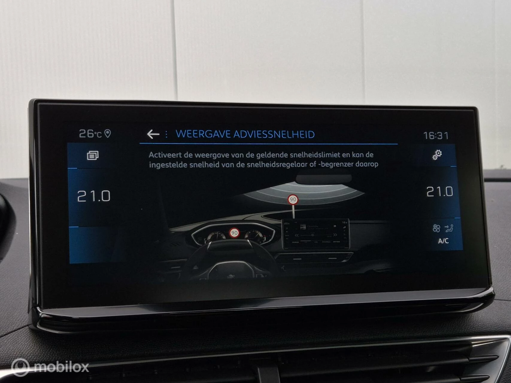 Hoofdafbeelding Peugeot 5008