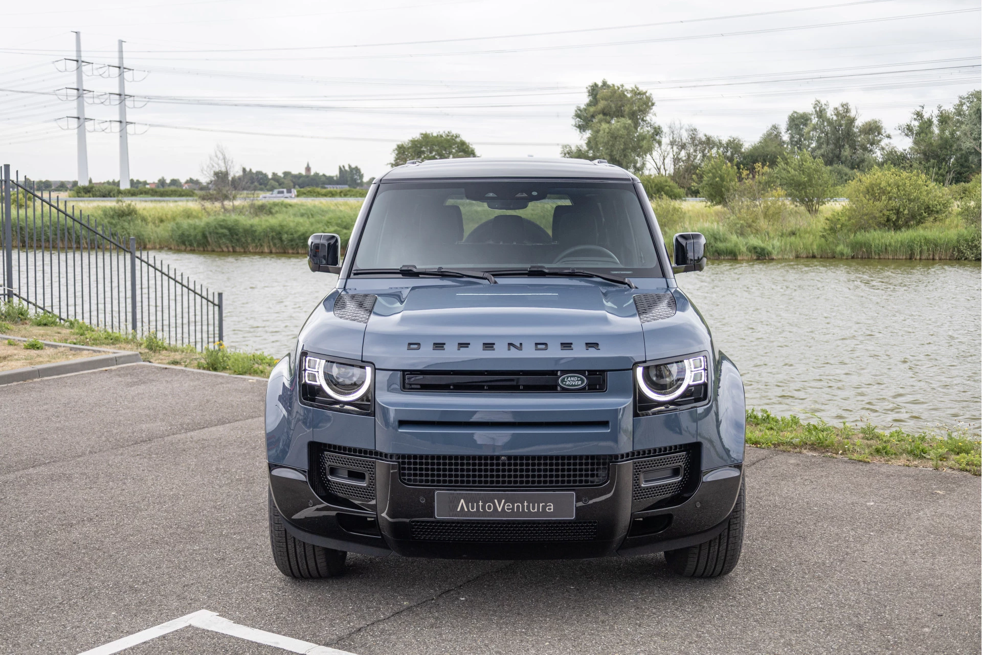 Hoofdafbeelding Land Rover Defender