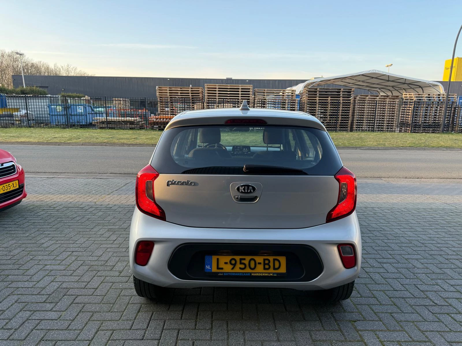 Hoofdafbeelding Kia Picanto