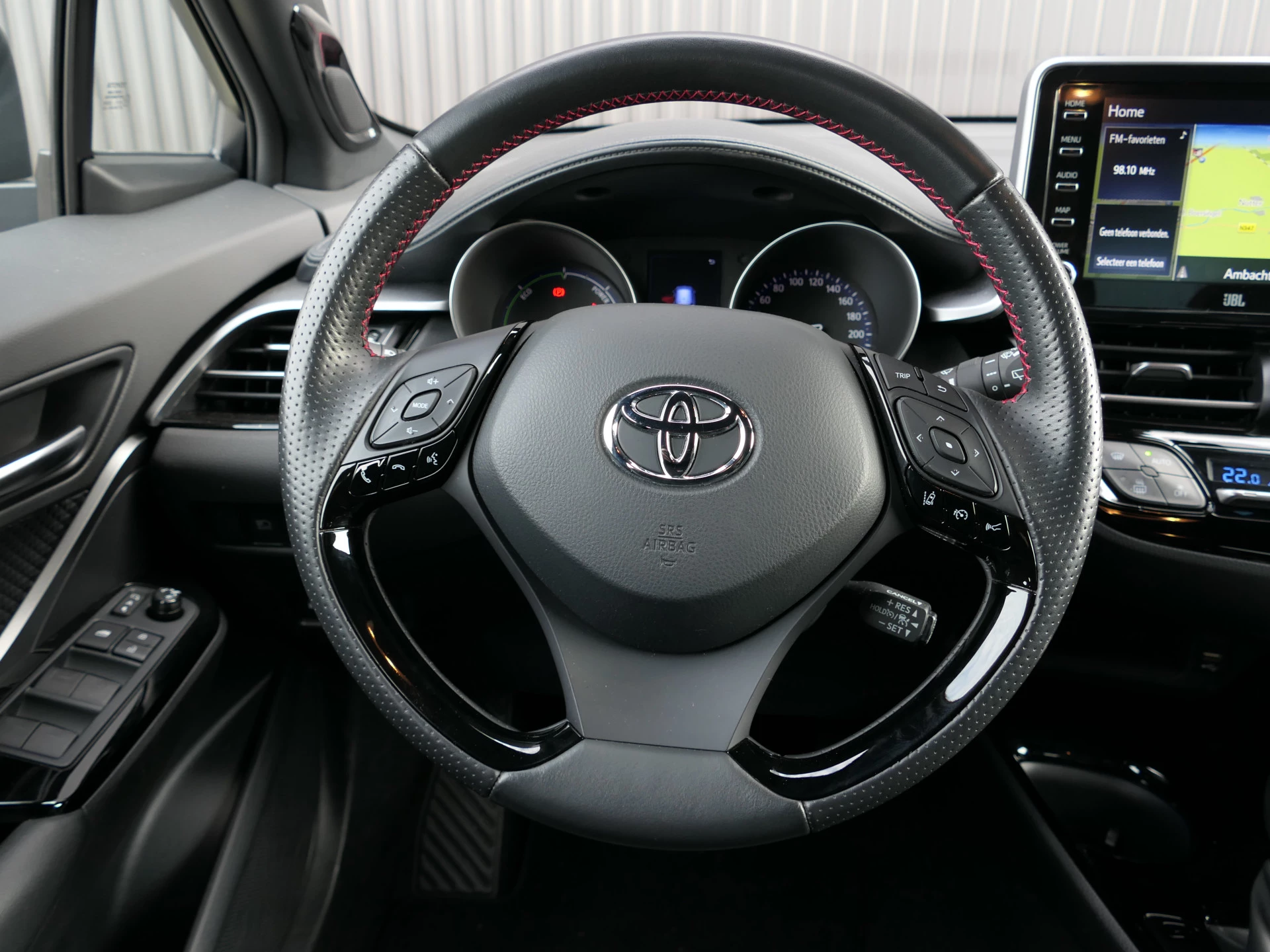 Hoofdafbeelding Toyota C-HR