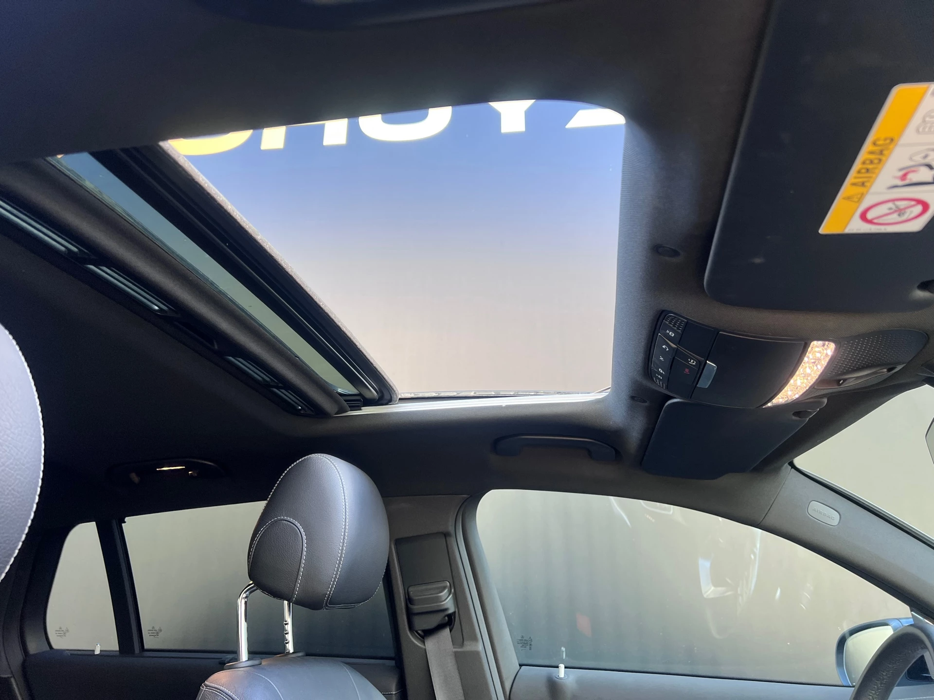 Hoofdafbeelding Mercedes-Benz EQC