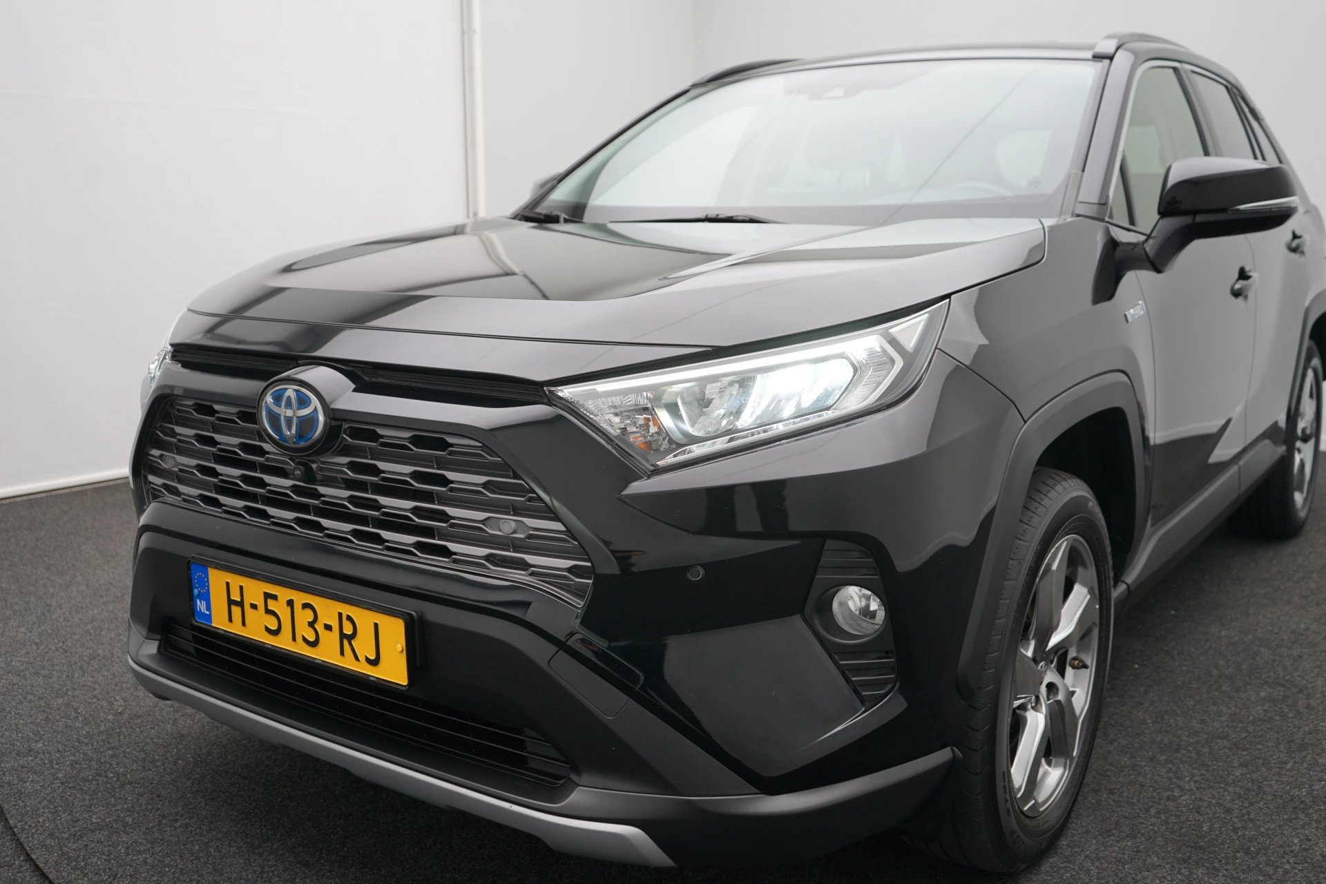 Hoofdafbeelding Toyota RAV4