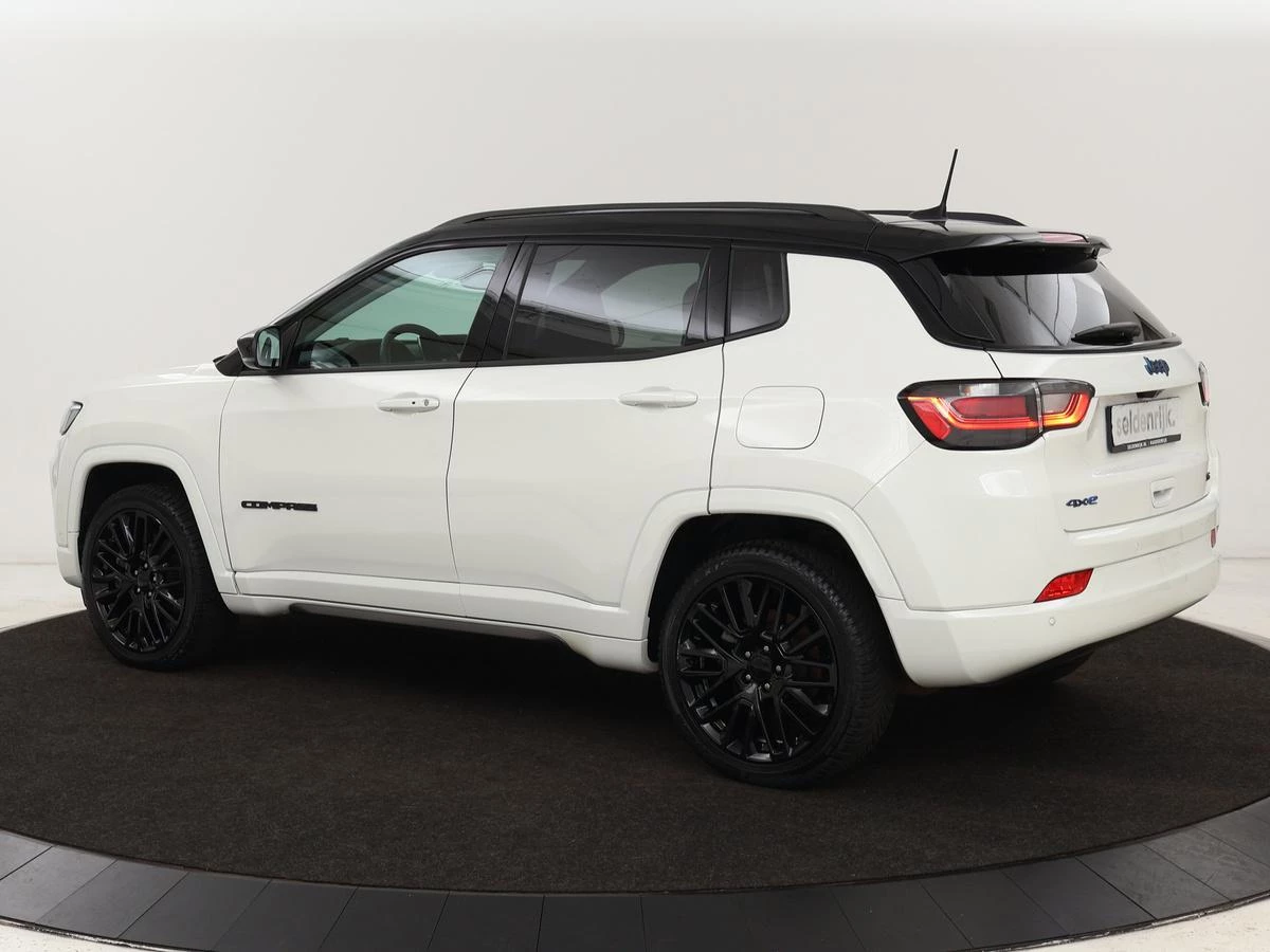 Hoofdafbeelding Jeep Compass