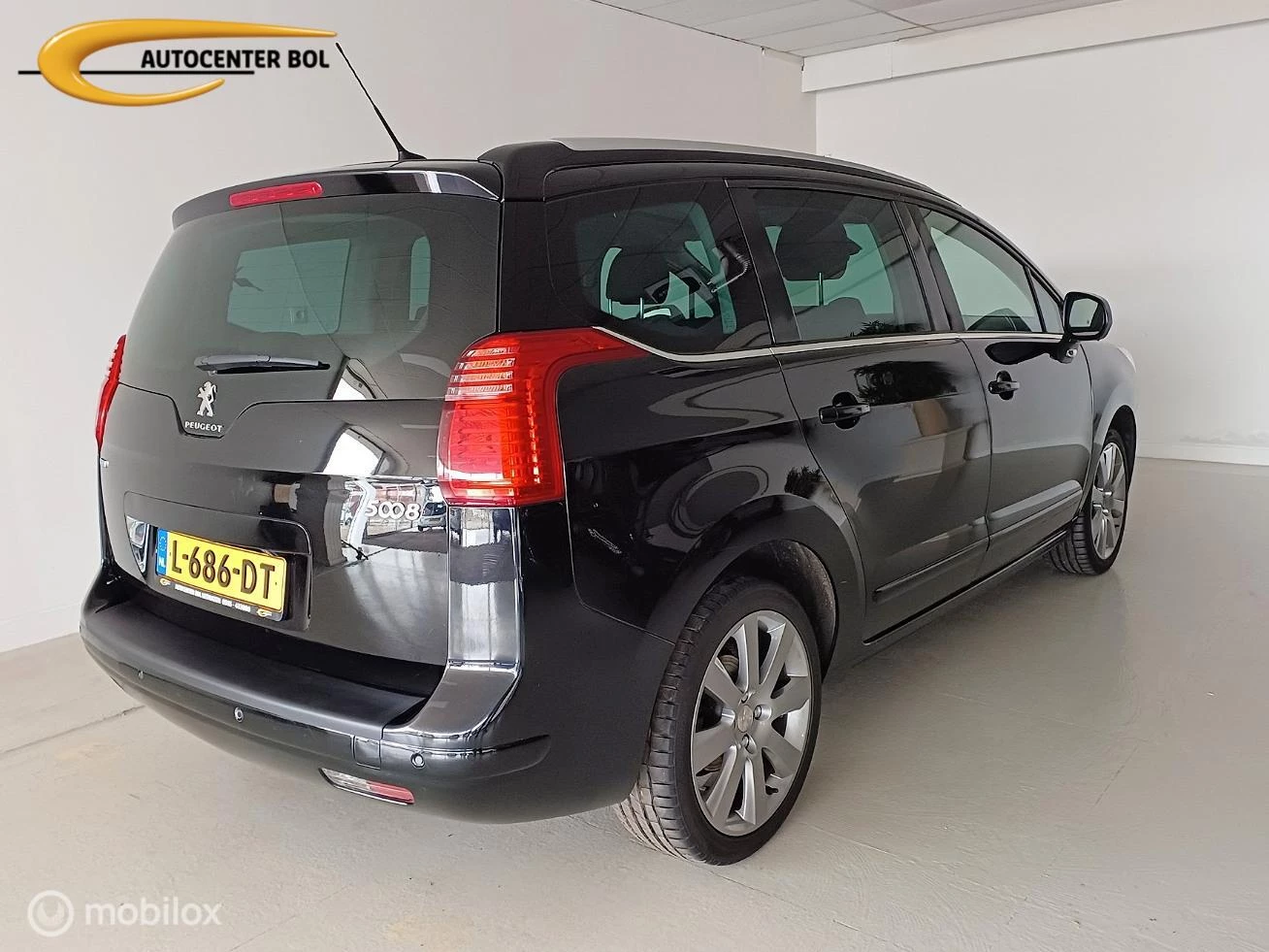 Hoofdafbeelding Peugeot 5008