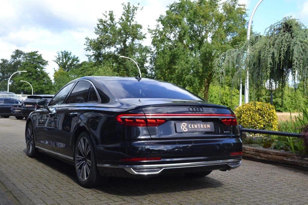 Hoofdafbeelding Audi A8