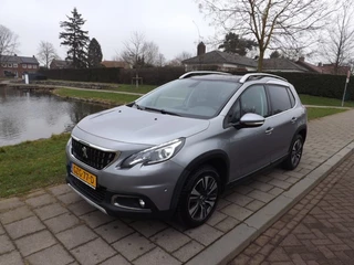 Peugeot 2008 1.2 PURETECH ALLURE