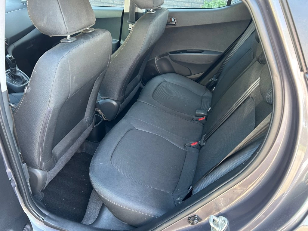 Hoofdafbeelding Hyundai i10