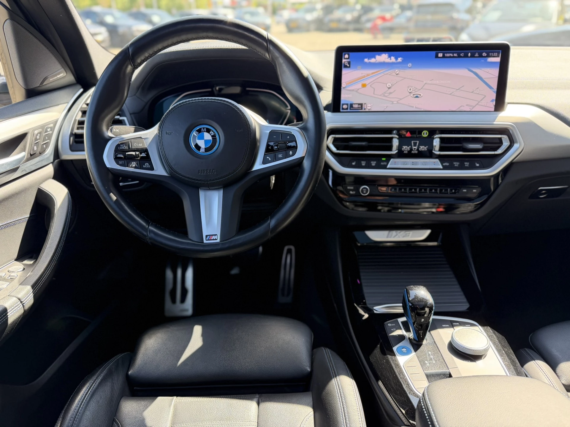 Hoofdafbeelding BMW iX3