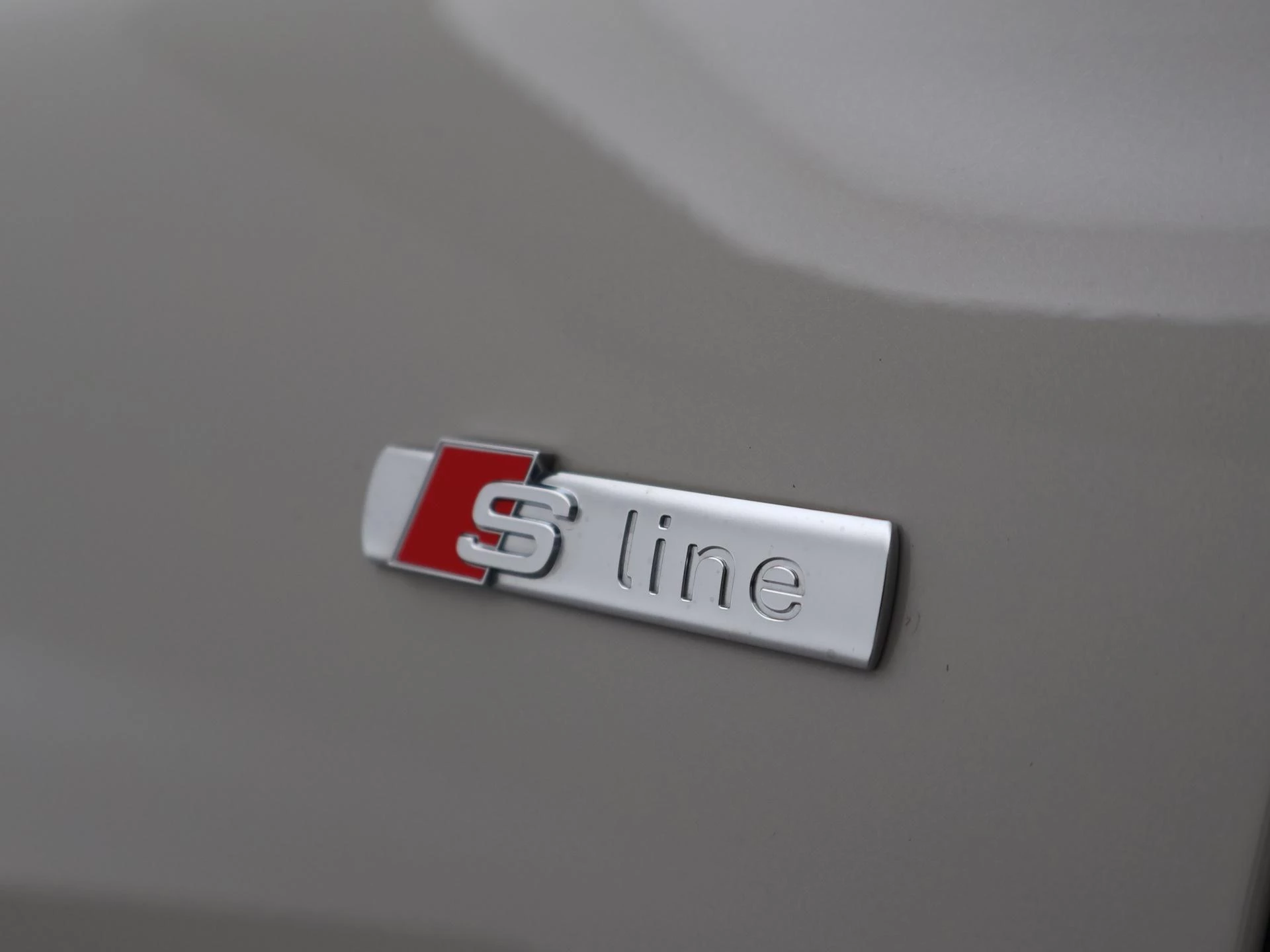 Hoofdafbeelding Audi A6 Avant e-tron