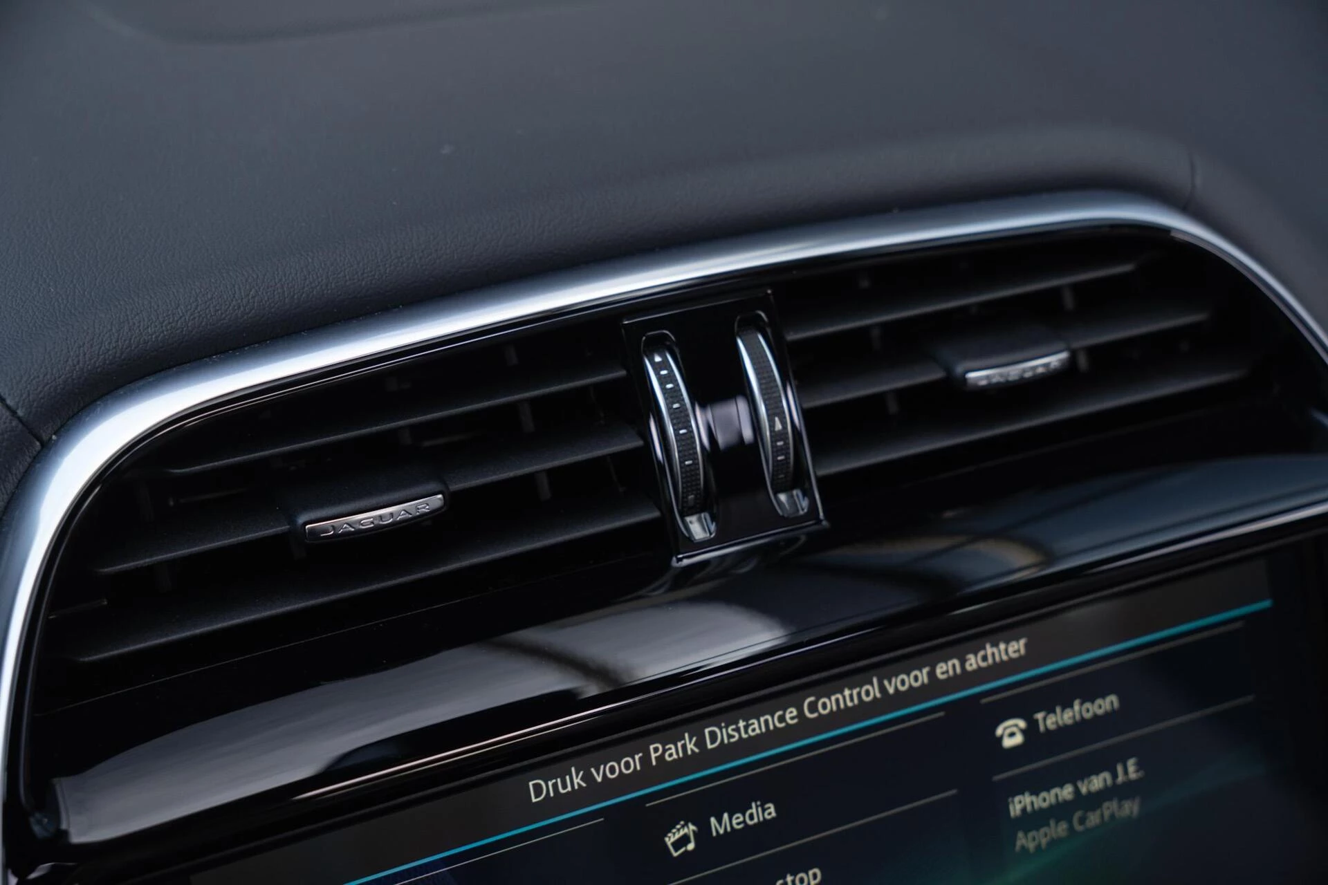 Hoofdafbeelding Jaguar XE