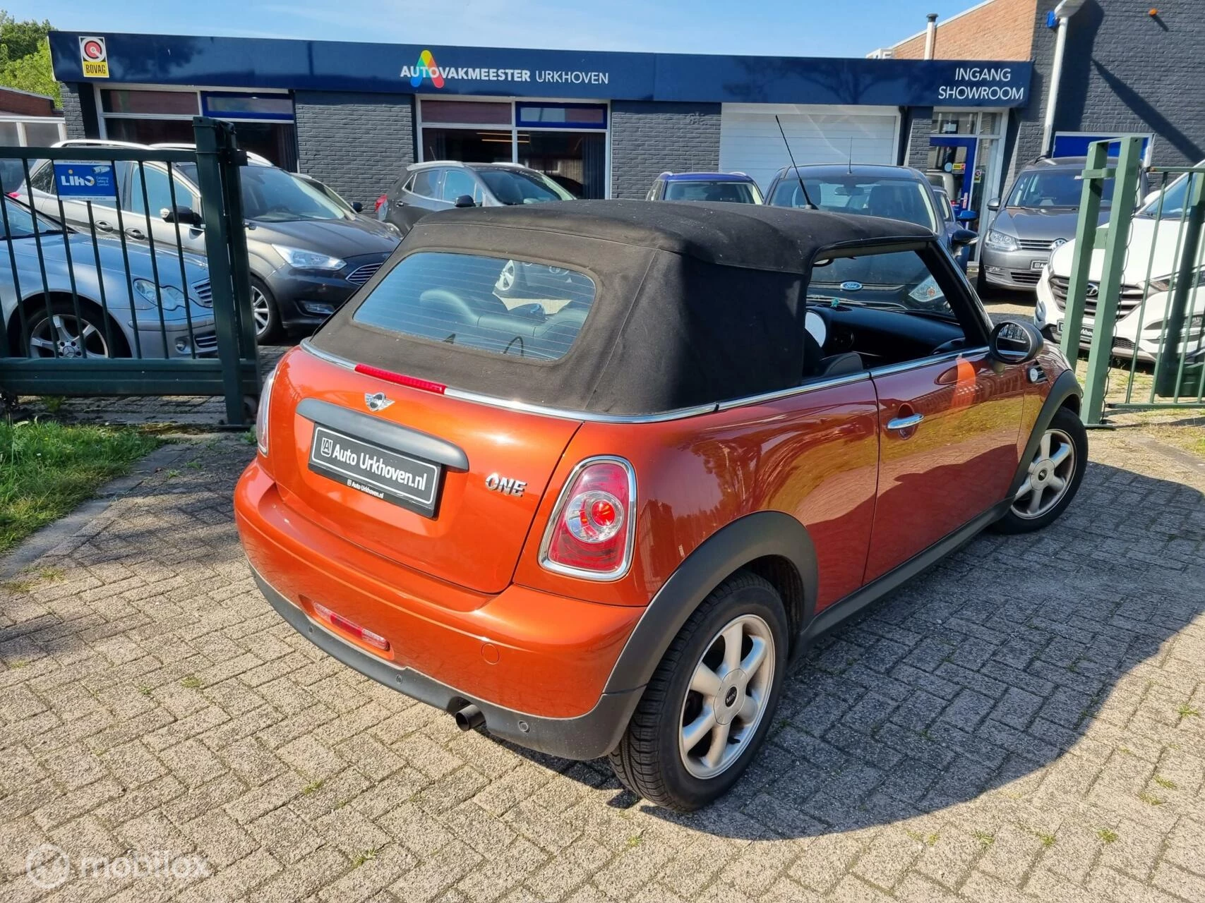 Hoofdafbeelding MINI Cabrio