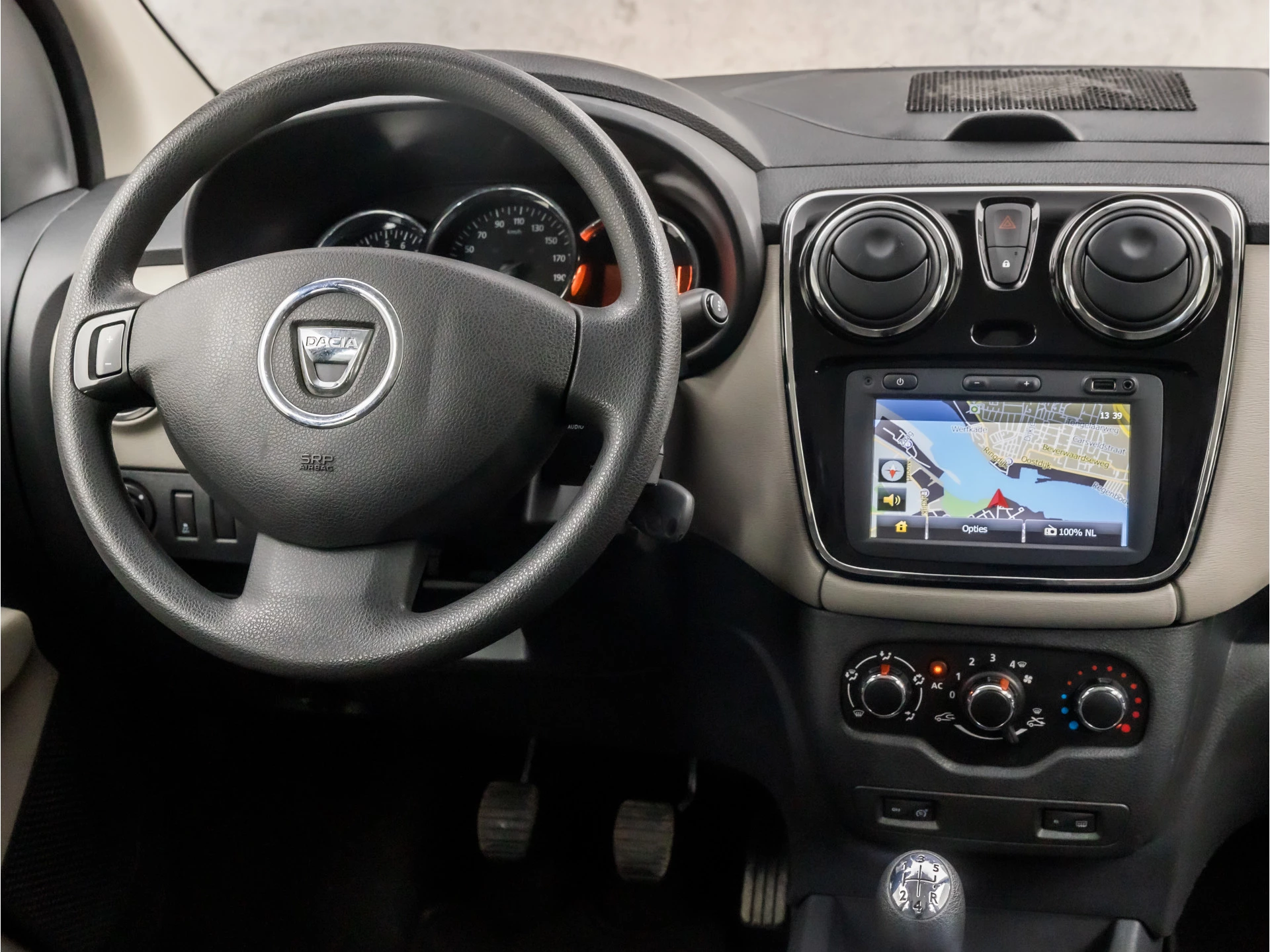 Hoofdafbeelding Dacia Lodgy