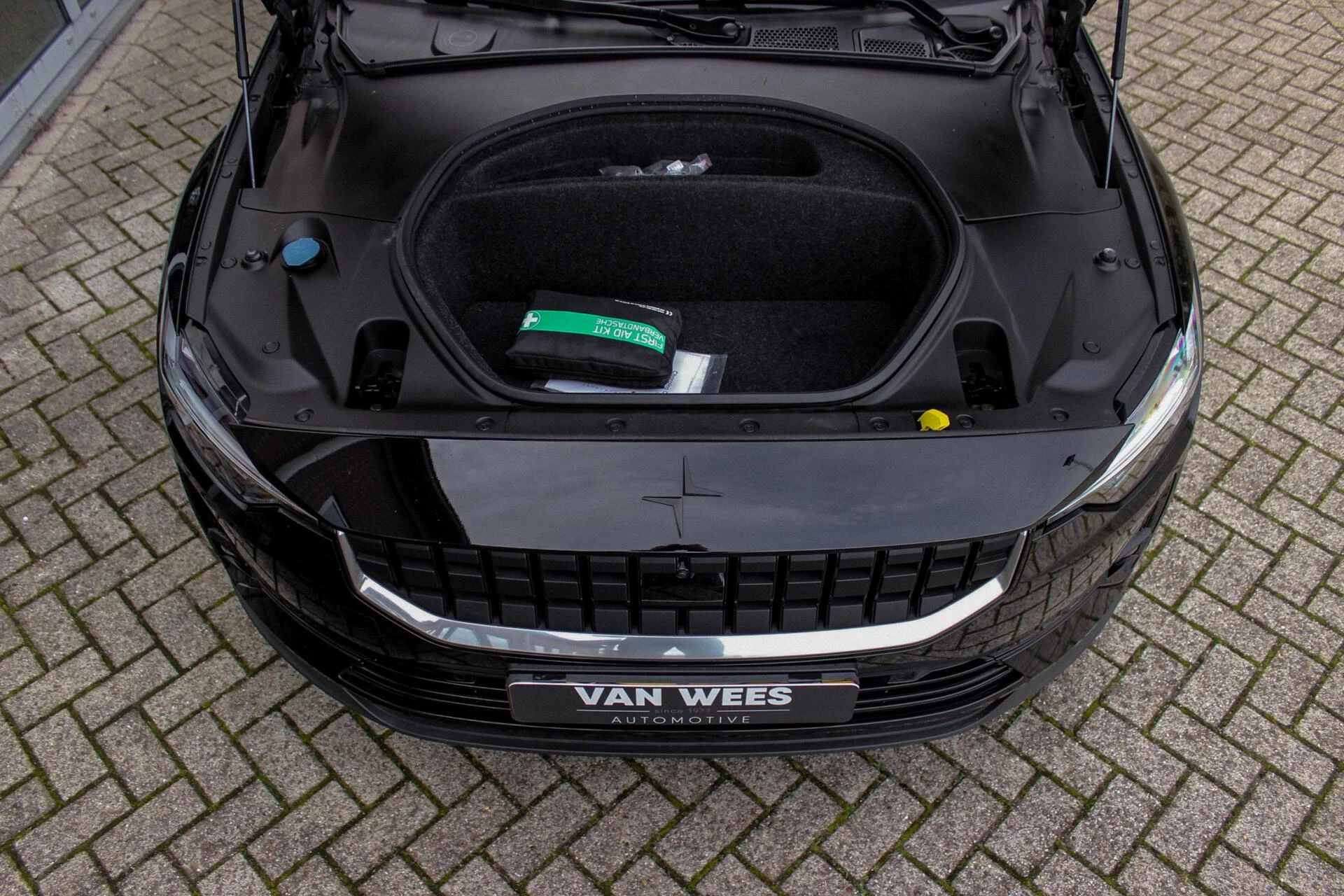 Hoofdafbeelding Polestar 2