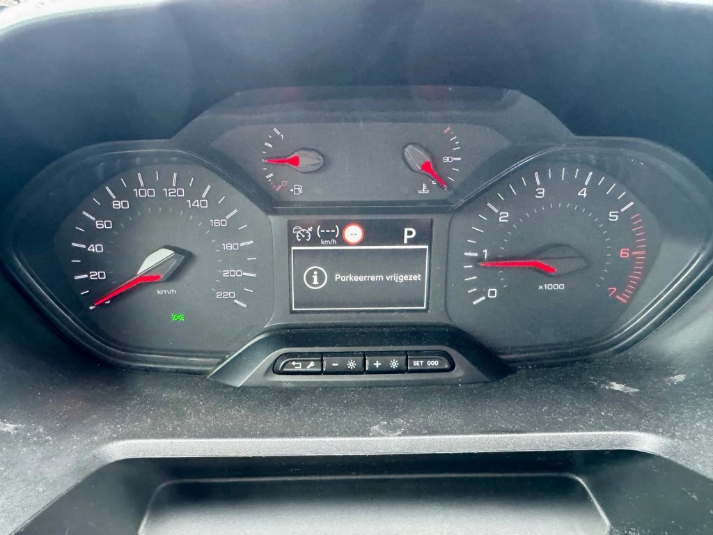 Hoofdafbeelding Peugeot Partner