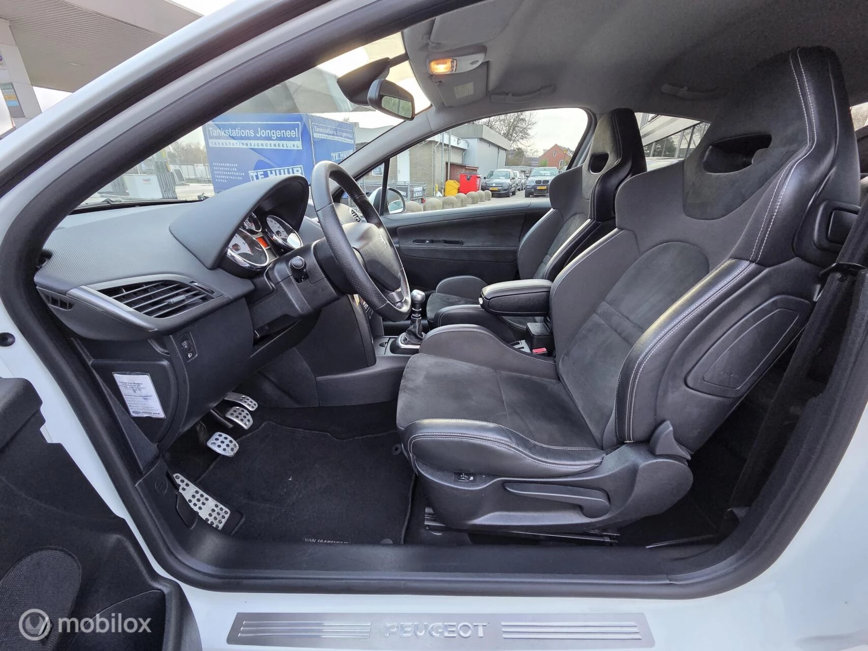 Hoofdafbeelding Peugeot 207