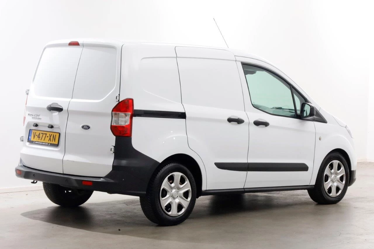 Hoofdafbeelding Ford Transit Courier