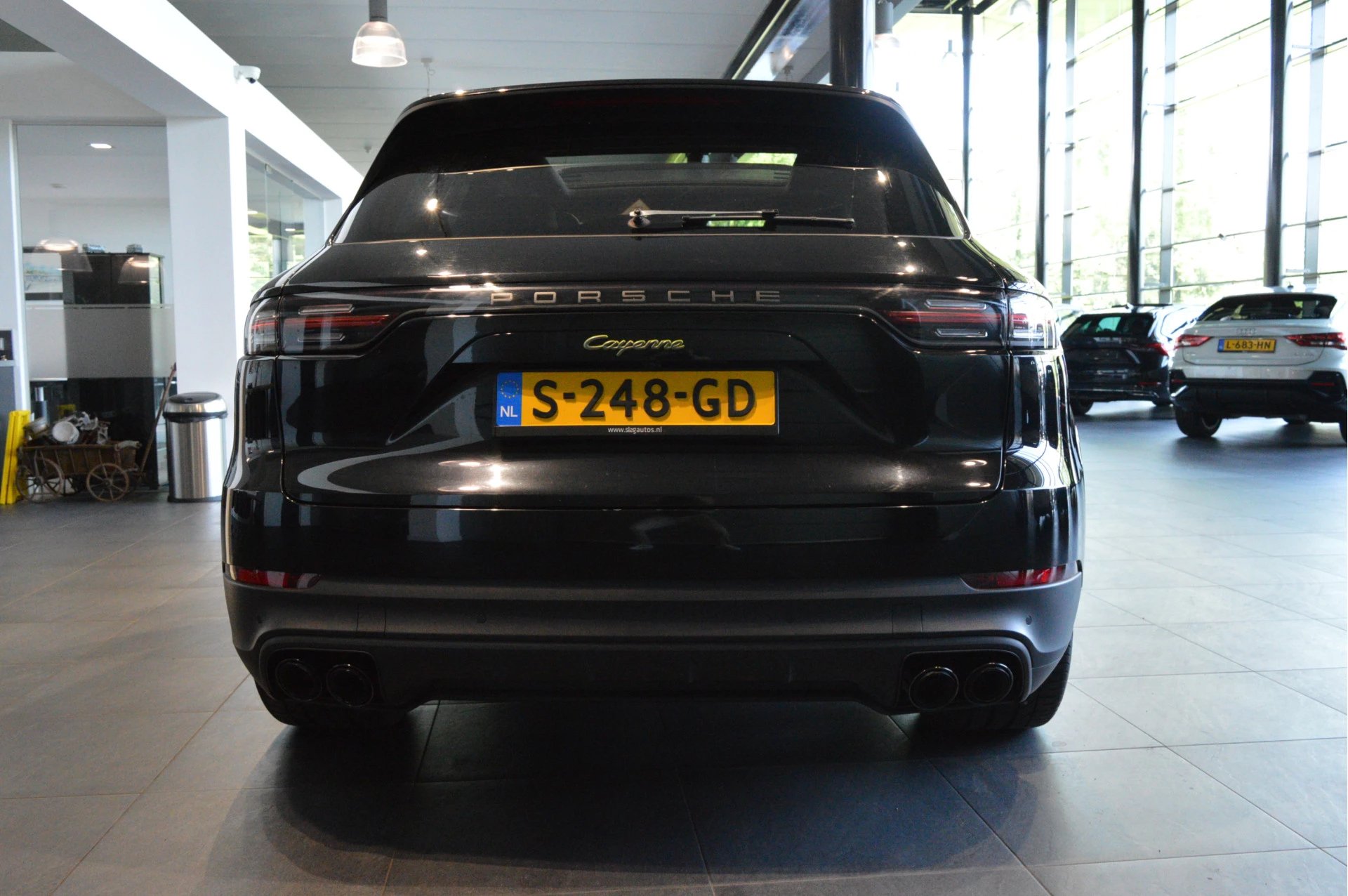 Hoofdafbeelding Porsche Cayenne