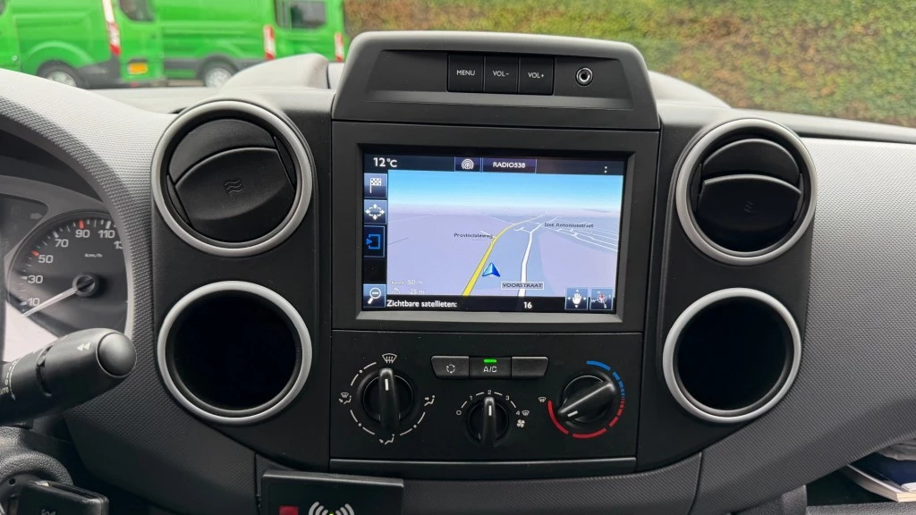 Hoofdafbeelding Peugeot Partner