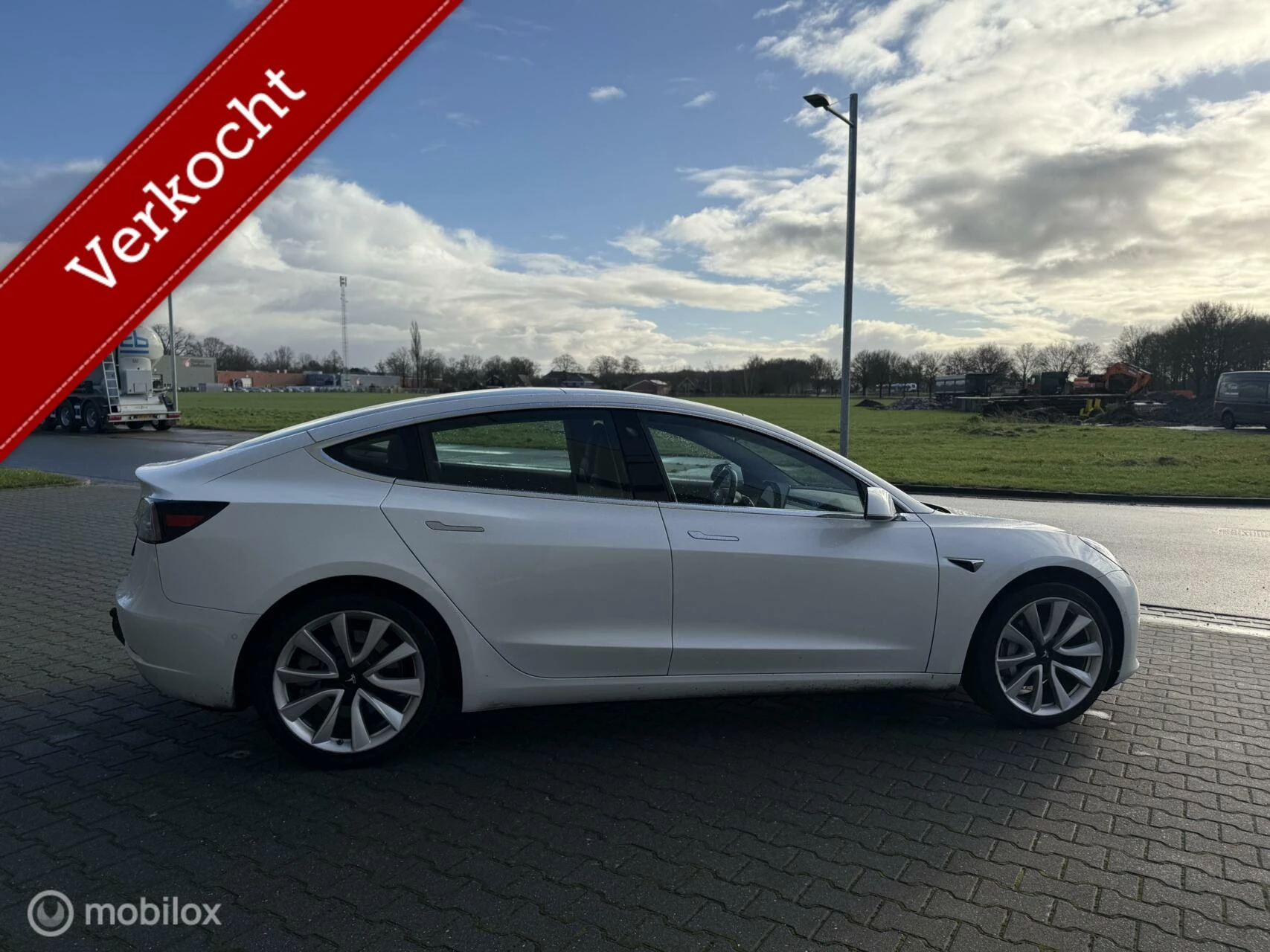 Hoofdafbeelding Tesla Model 3