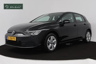 Volkswagen Golf 1.0 TSI Life (PARKEERSENSOREN, CAMERA, SFEER, CRUISE CONTROL ADAPTIEF, PARKEERSENSOREN, NAVIGATIE, NL-AUTO)