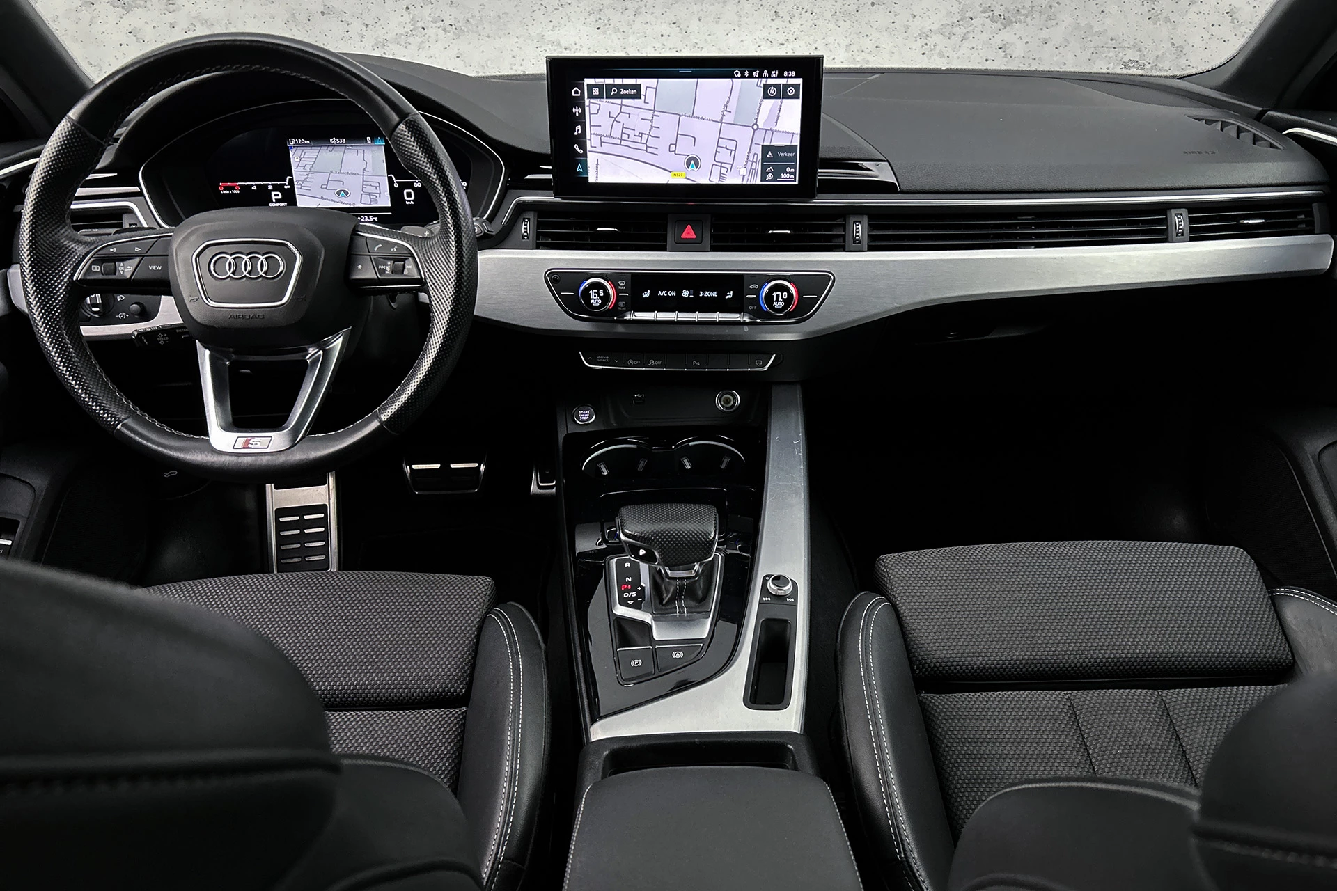 Hoofdafbeelding Audi A4