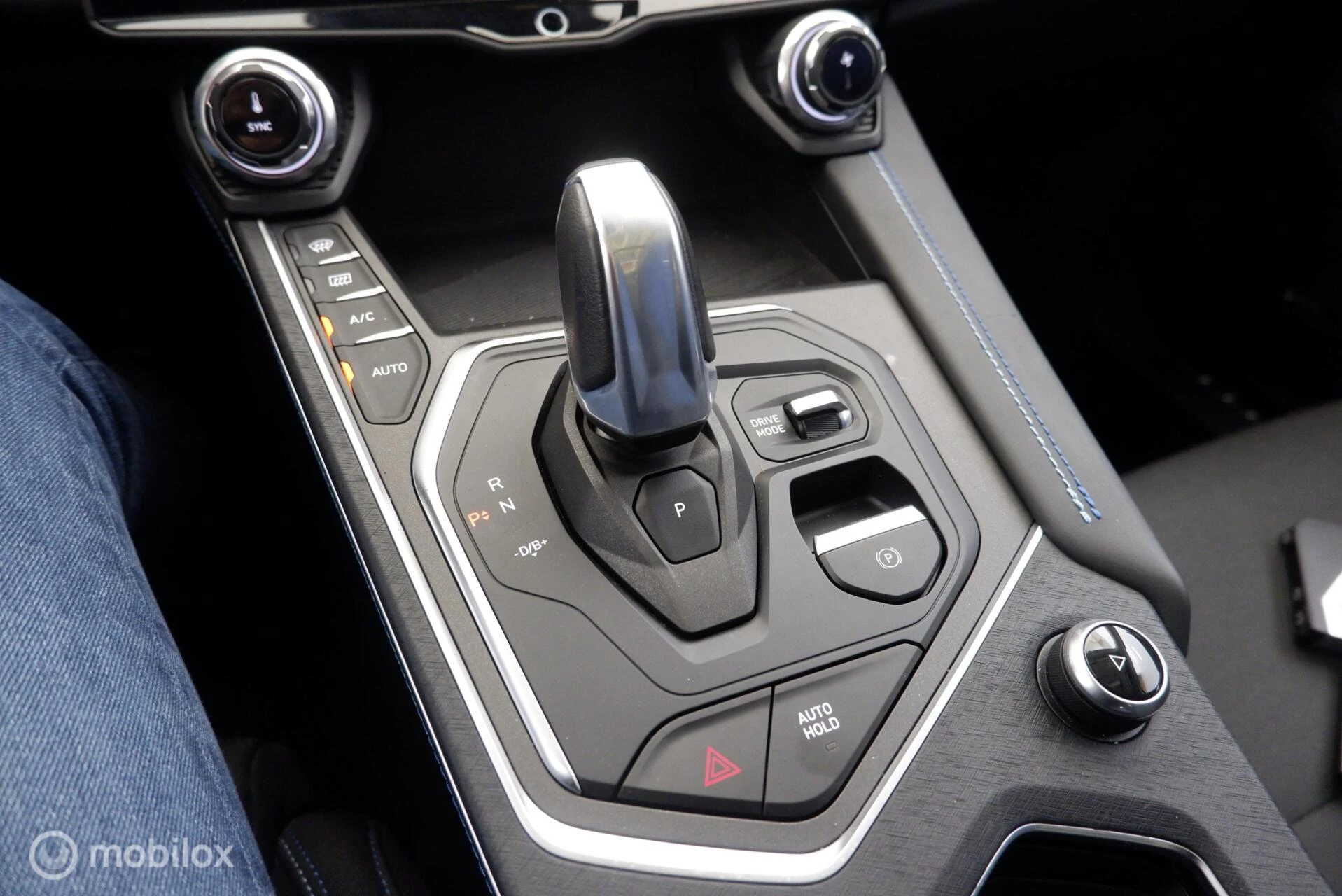 Hoofdafbeelding Lynk & Co 01