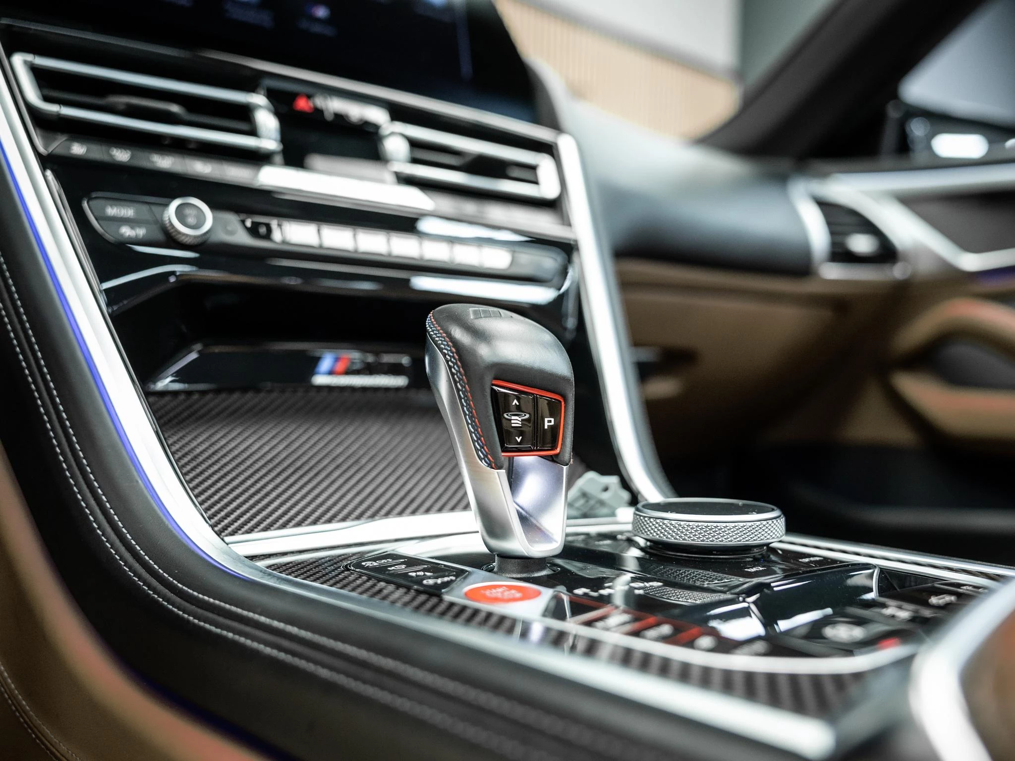 Hoofdafbeelding BMW M8
