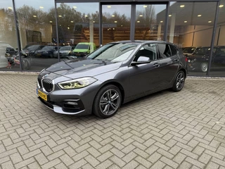 Hoofdafbeelding BMW 1 Serie BMW 1 Serie 118I Sportline,LED,Clima,Navi/Carplay,Digi Display,Dealer OH,