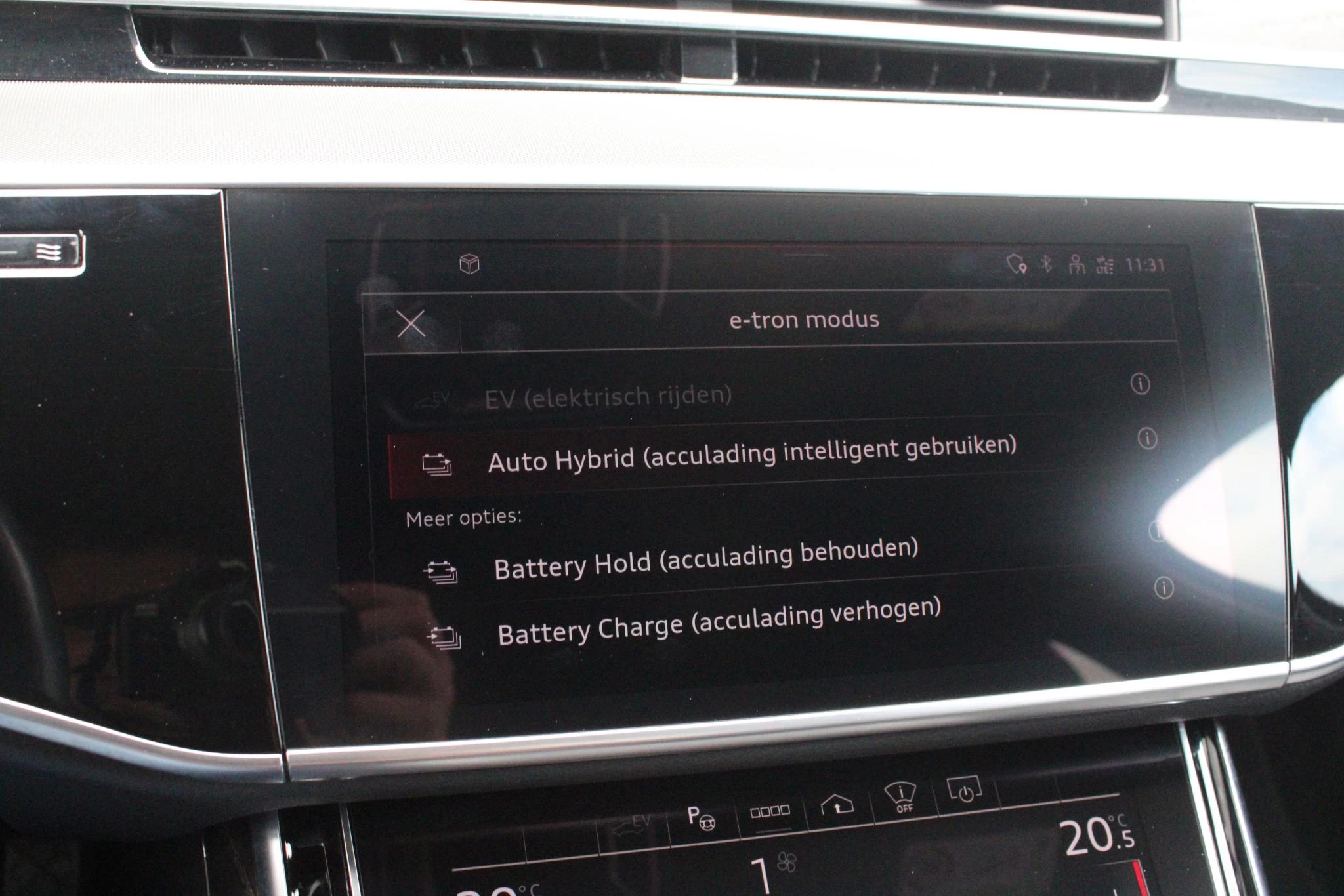 Hoofdafbeelding Audi A8