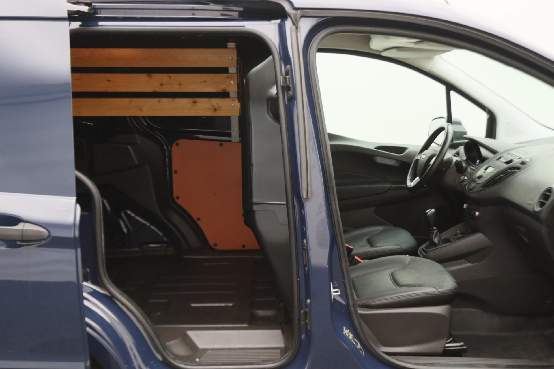 Hoofdafbeelding Ford Transit Courier