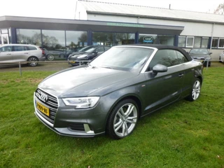Hoofdafbeelding Audi Cabriolet Audi Cabriolet 40 TFSI COD SP.SL.E / QUATTRO