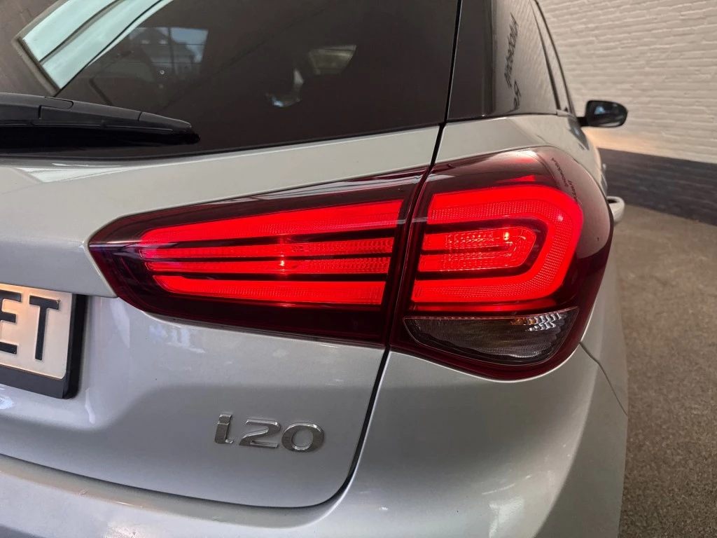 Hoofdafbeelding Hyundai i20