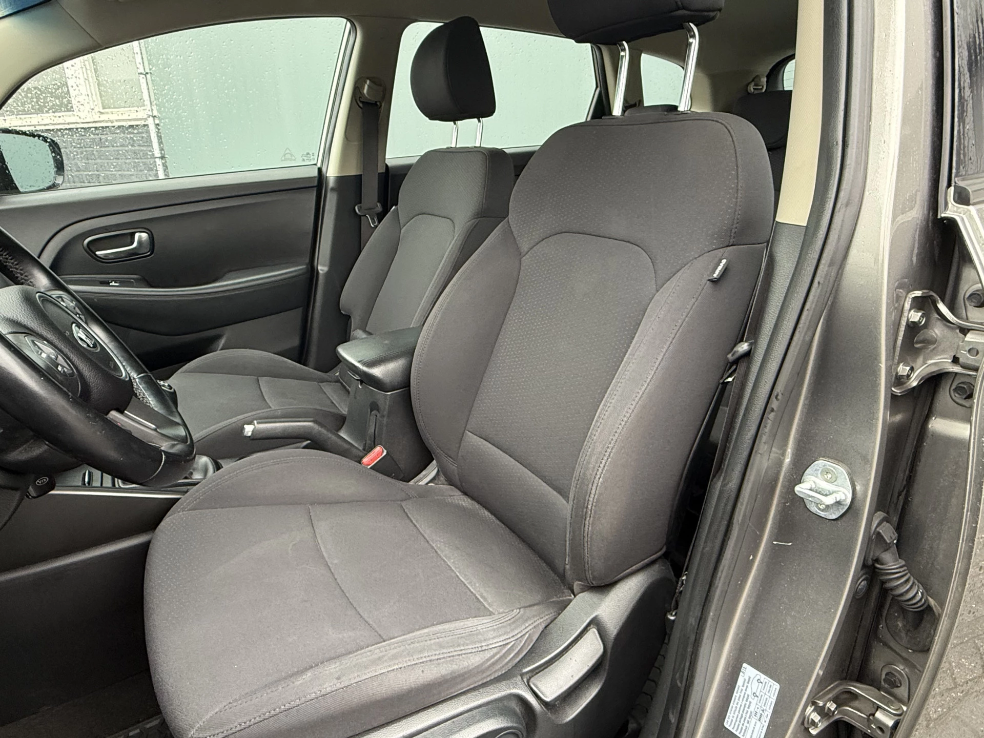 Hoofdafbeelding Kia Carens