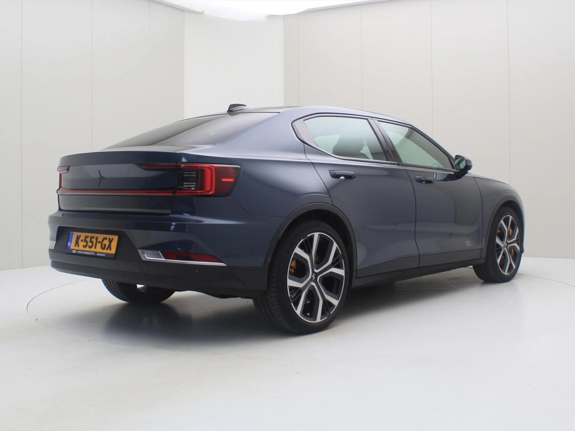 Hoofdafbeelding Polestar 2