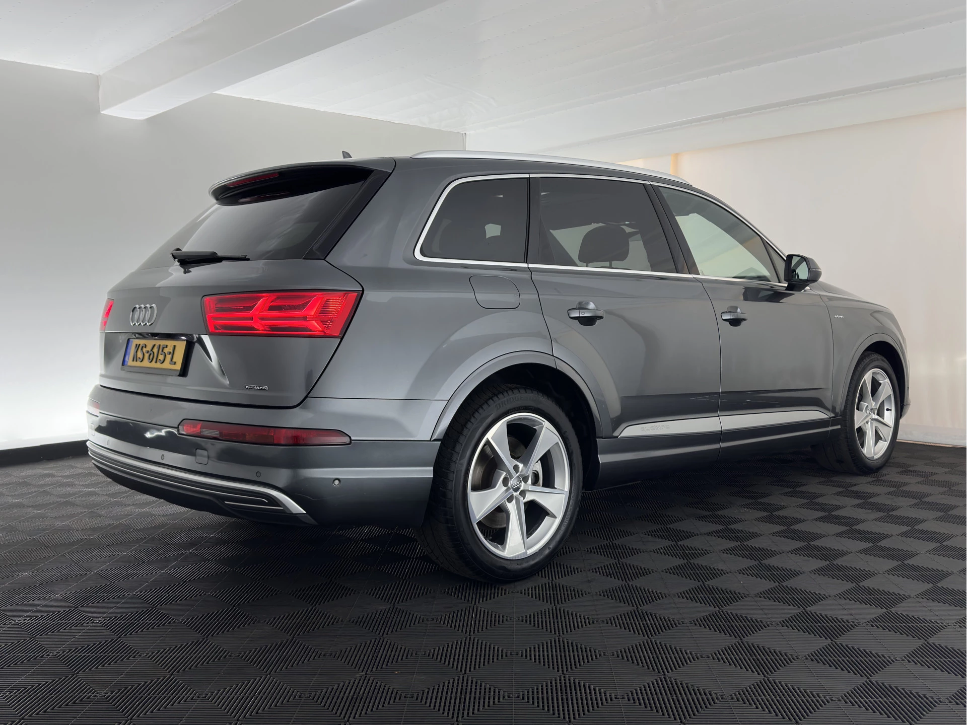 Hoofdafbeelding Audi Q7