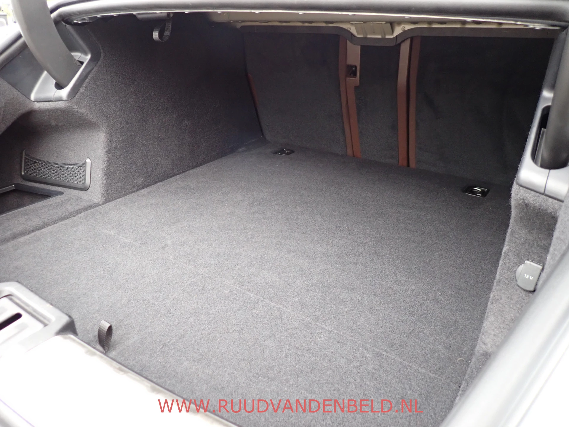 Hoofdafbeelding Porsche Taycan